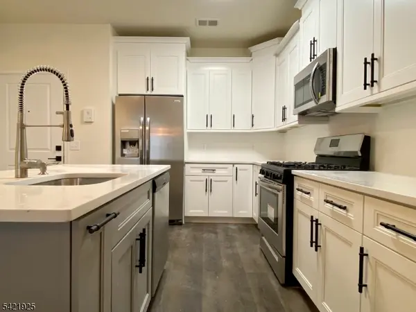 169 Tarrington Rd #305, Hardyston Twp., NJ 07419