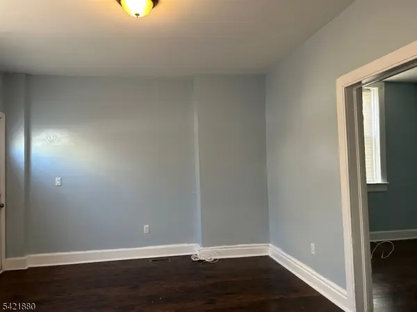 150 Stuyvesant Ave #1L, Newark City, NJ 07106