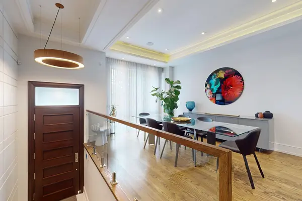 159 Roe AVE, Toronto C04, ON M5M 2J1