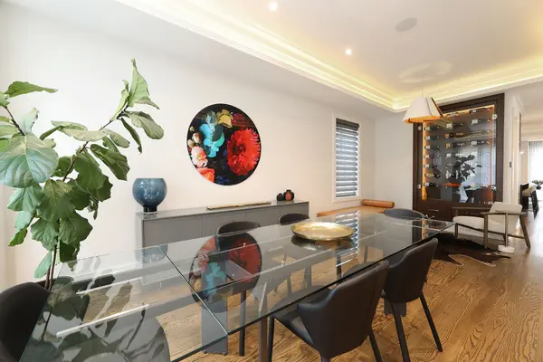 159 Roe AVE, Toronto C04, ON M5M 2J1