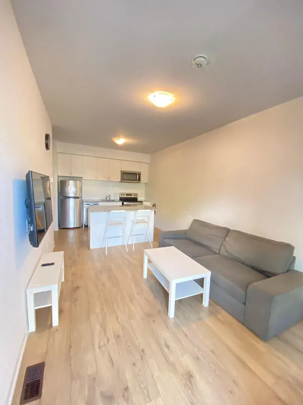 1720 Simcoe ST #15, Oshawa, ON L1G 4X9