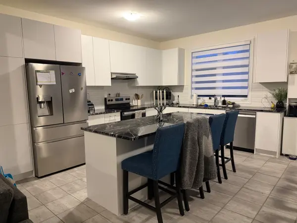 37 Faimira AVE, Georgina, ON L4P 0C2