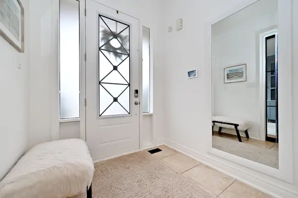 95 Vines PL, Aurora, ON L4G 0R7