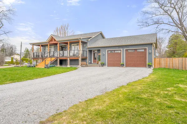 23 Dunkelman DR, Georgina, ON L4P 3C8