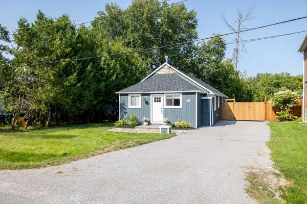 131 Maple AVE, Georgina, ON L0E 1R0