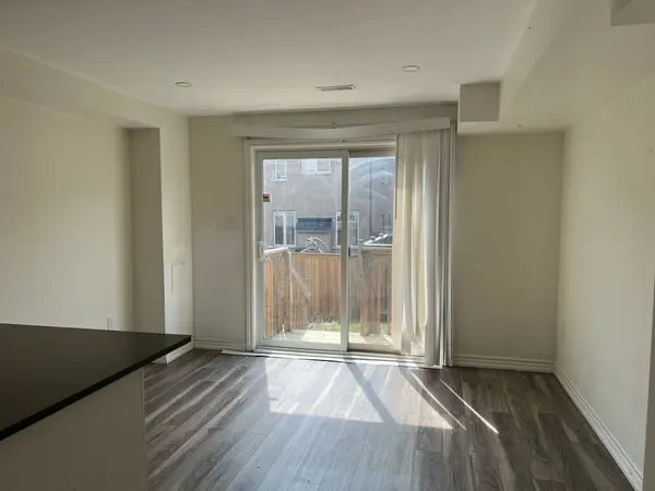 45 Paper Mills CRES #Lower, Richmond Hill, ON L4E 0V5