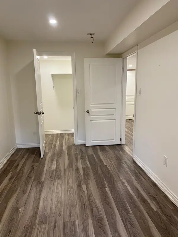 45 Paper Mills CRES #Lower, Richmond Hill, ON L4E 0V5