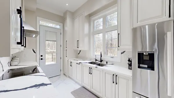 1200 Conservation RD, Milton, ON L0P 1B0