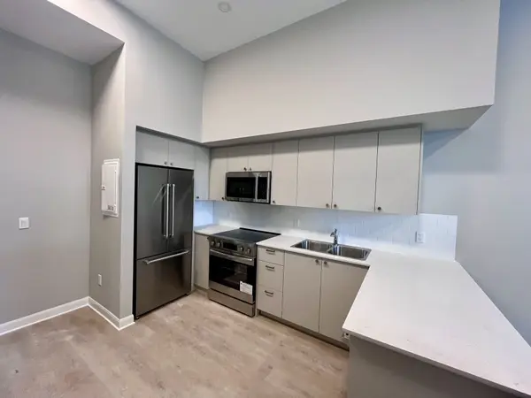 100 PINEHILL RD #301, North Grenville, ON K0G 1J0