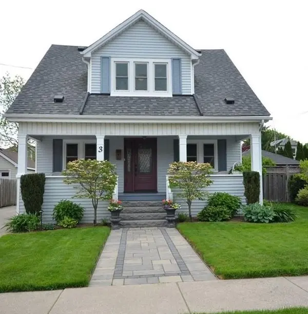 3 Second ST S, Hamilton, ON L8G 1R4