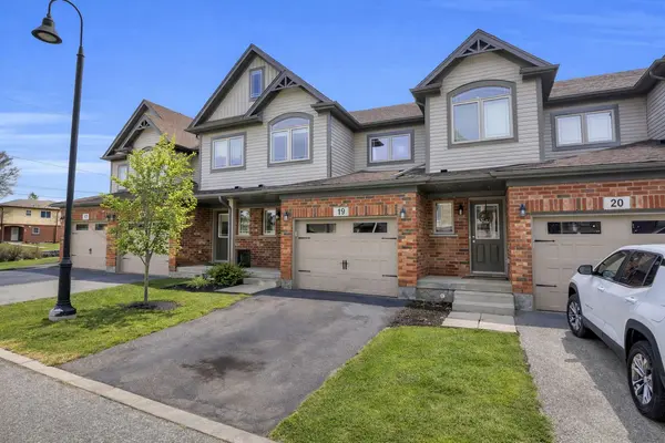 66 Eastview RD #19, Guelph, ON N1E 0N1