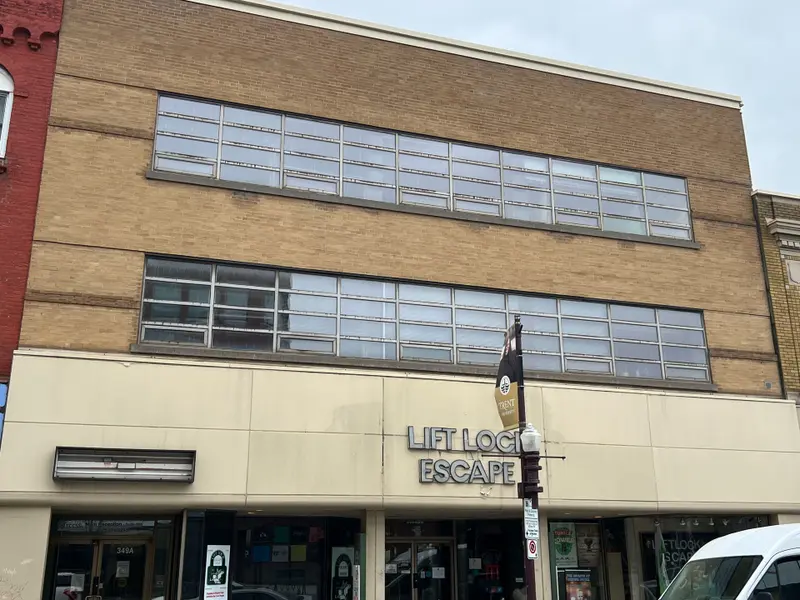 349A George ST N #206, Peterborough, ON K9H 3P9