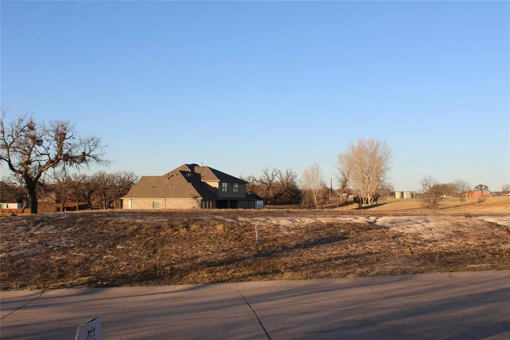 117 Heritage Drive, Boyd, TX 76023