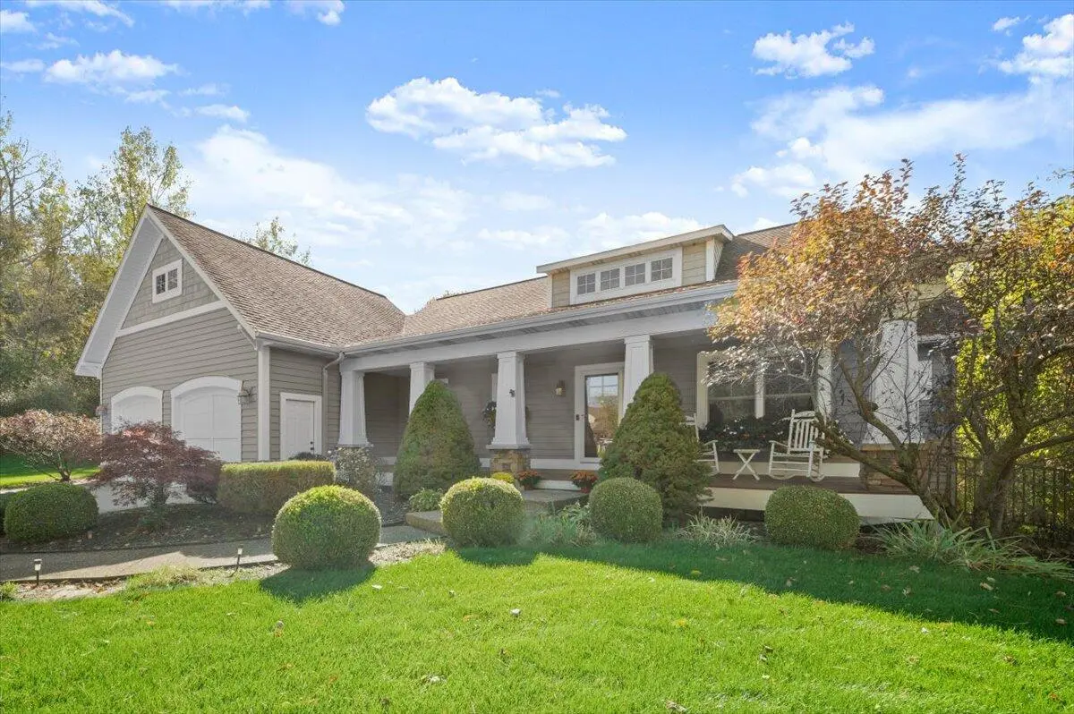 4522 Oakwood CT SE, Leighton Twp, MI 49316