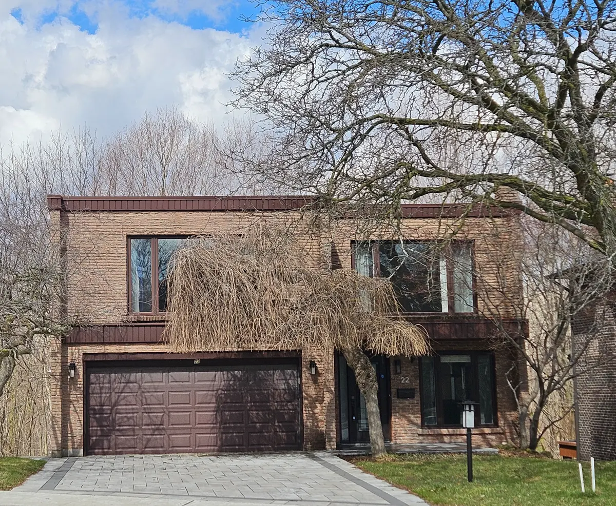 22 Coreydale CT, Toronto C06, ON M3H 4T2