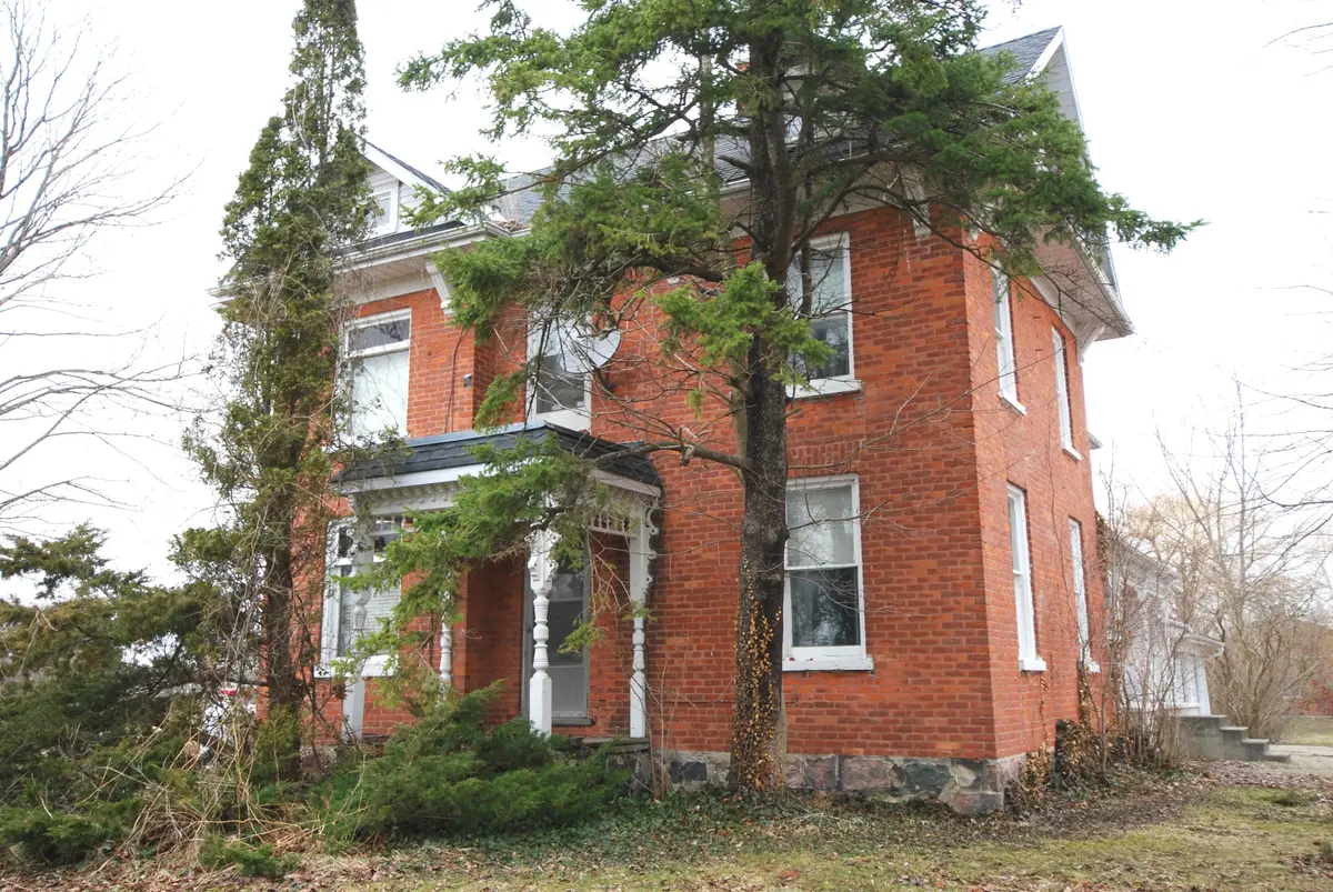 5324 Hwy 9 HWY, Minto, ON N0G 1M0