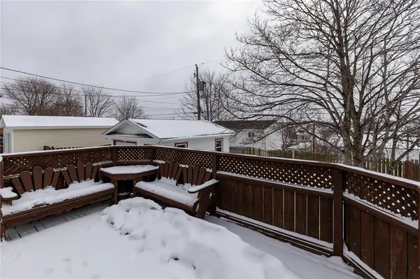 17 Eagle Street, Paradise, NL A1L1G8