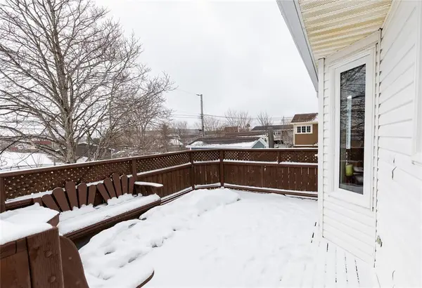 17 Eagle Street, Paradise, NL A1L1G8