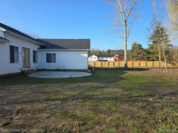 9236 River RD, Clay Township, MI 48001
