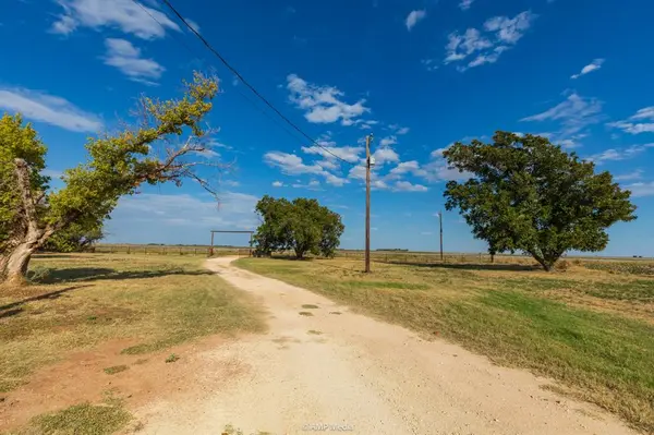 15157 County Road 453, Merkel, TX 79536