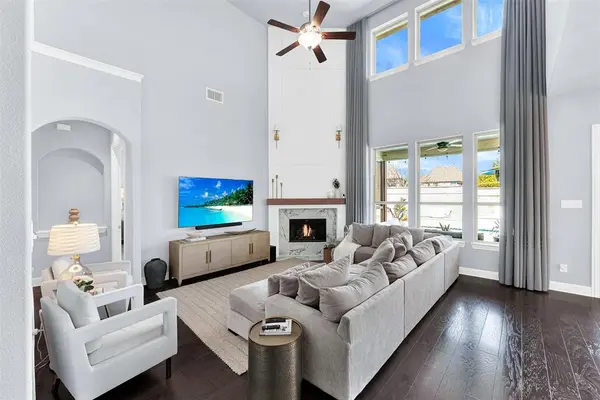 309 Green Valley Drive, Mckinney, TX 75071