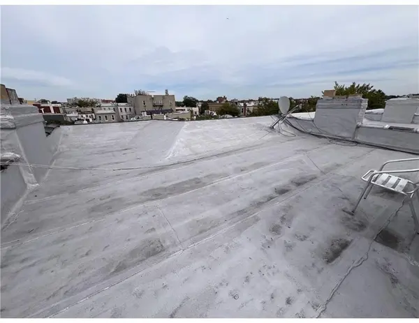 862 Woodward AVE, Ridgewood, NY 11358