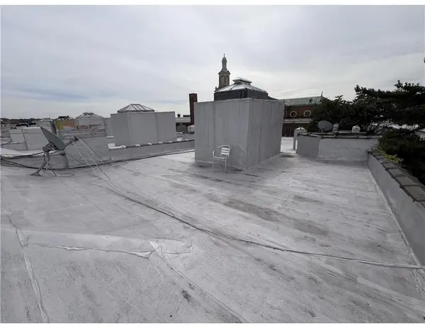 862 Woodward AVE, Ridgewood, NY 11358