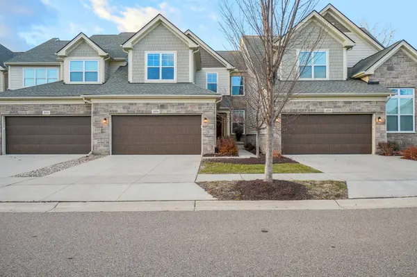 3056 N Spurway DR, Ann Arbor, MI 48105