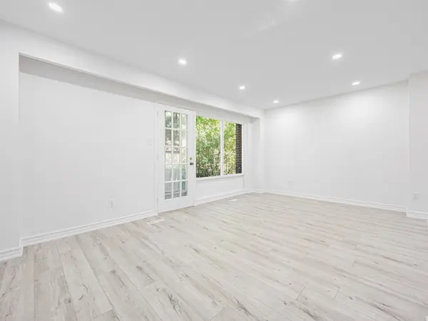 441 Military TRL #66, Toronto E09, ON M1E 4E8