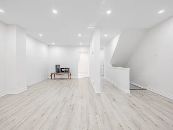 441 Military TRL #66, Toronto E09, ON M1E 4E8