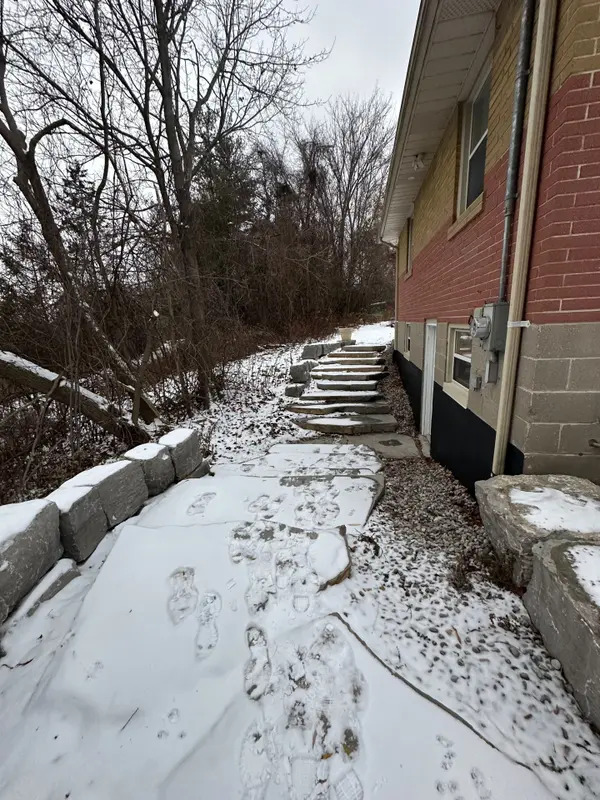 6398 Kingston RD #Basement, Toronto E10, ON M1C 1L3