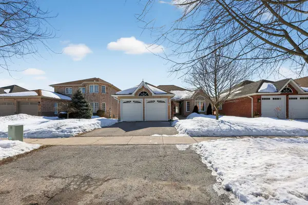 130 Metcalfe DR, Bradford West Gwillimbury, ON L3Z 3J2