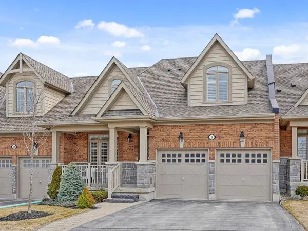 9 Bill Knowles ST, Uxbridge, ON L9P 0E5