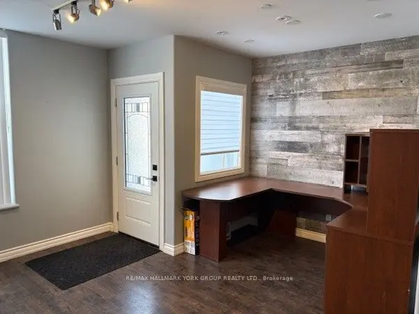 220 Industrial Pkwy S #27, Aurora, ON L4G 3V6