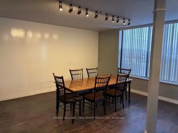 220 Industrial Pkwy S #27, Aurora, ON L4G 3V6