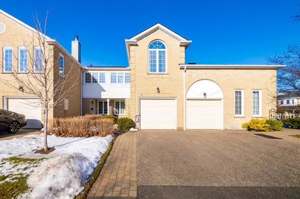 25 Heathcliffe SQ, Brampton, ON L6S 5R6