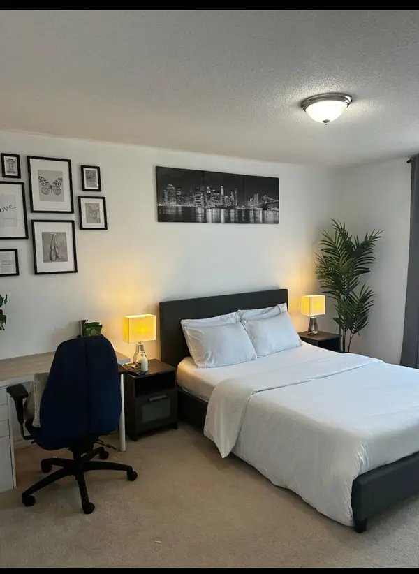 452A Horner AVE, Toronto W06, ON M8W 2B4