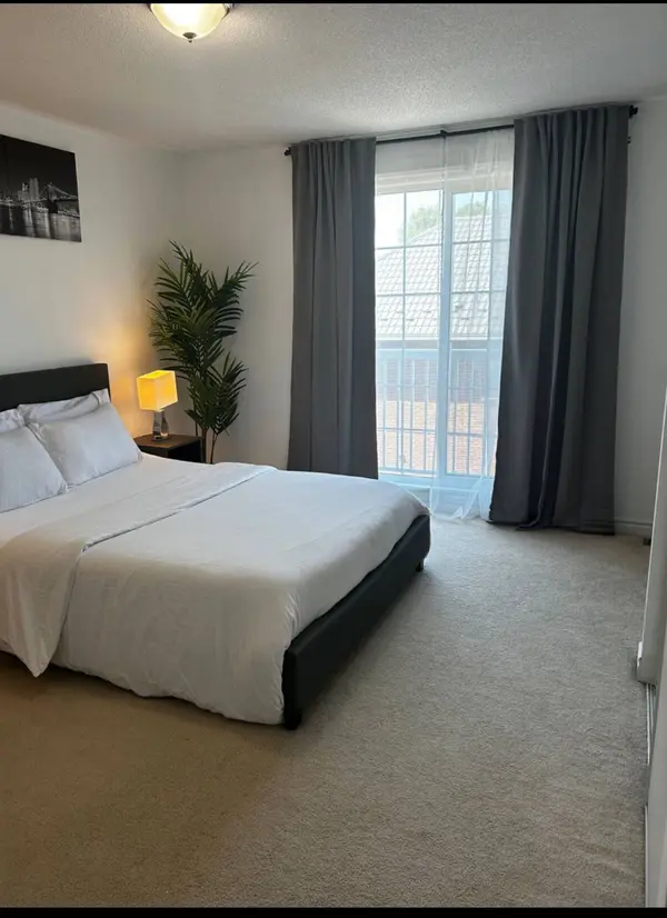 452A Horner AVE, Toronto W06, ON M8W 2B4