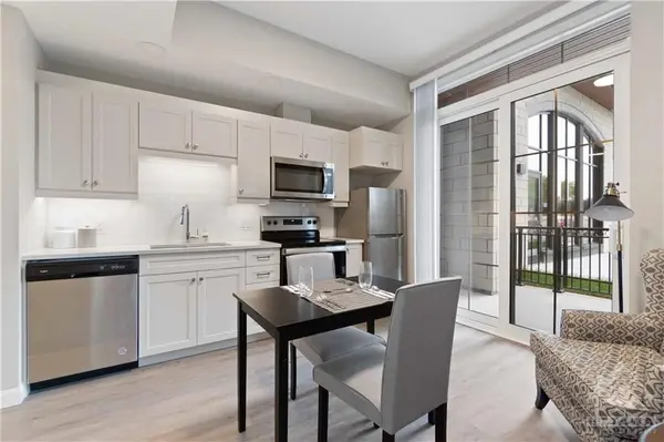 100 PINEHILL RD #310, North Grenville, ON K0G 1J0