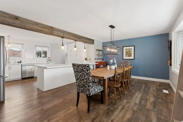 137 Donald ST, Kitchener, ON N2B 3G7