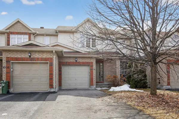 1008 Klondike RD N, Kanata, ON K2K 0C3