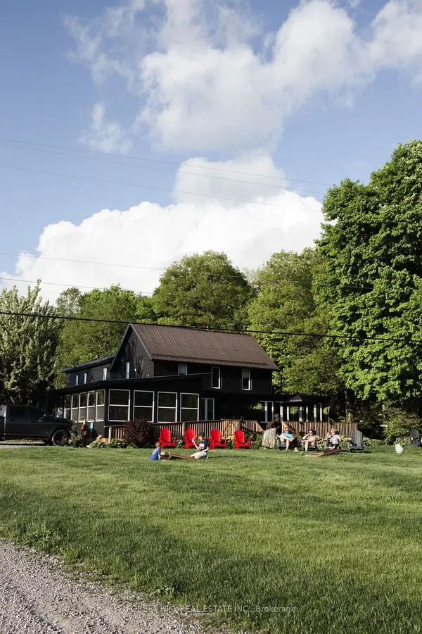 1014 Lois LN, Minden Hills, ON K0M 2L1