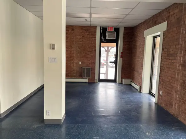 190 Charlotte ST #K, Peterborough, ON K9J 2T8