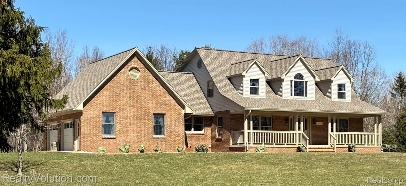 5449 Lum RD, Attica Township, MI 48412