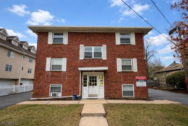 93 Centre St, Nutley Twp., NJ 07110