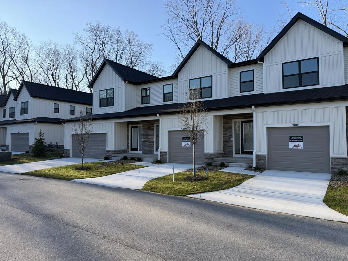 1978 S Shorewood Lane #18, Park Twp, MI 49423