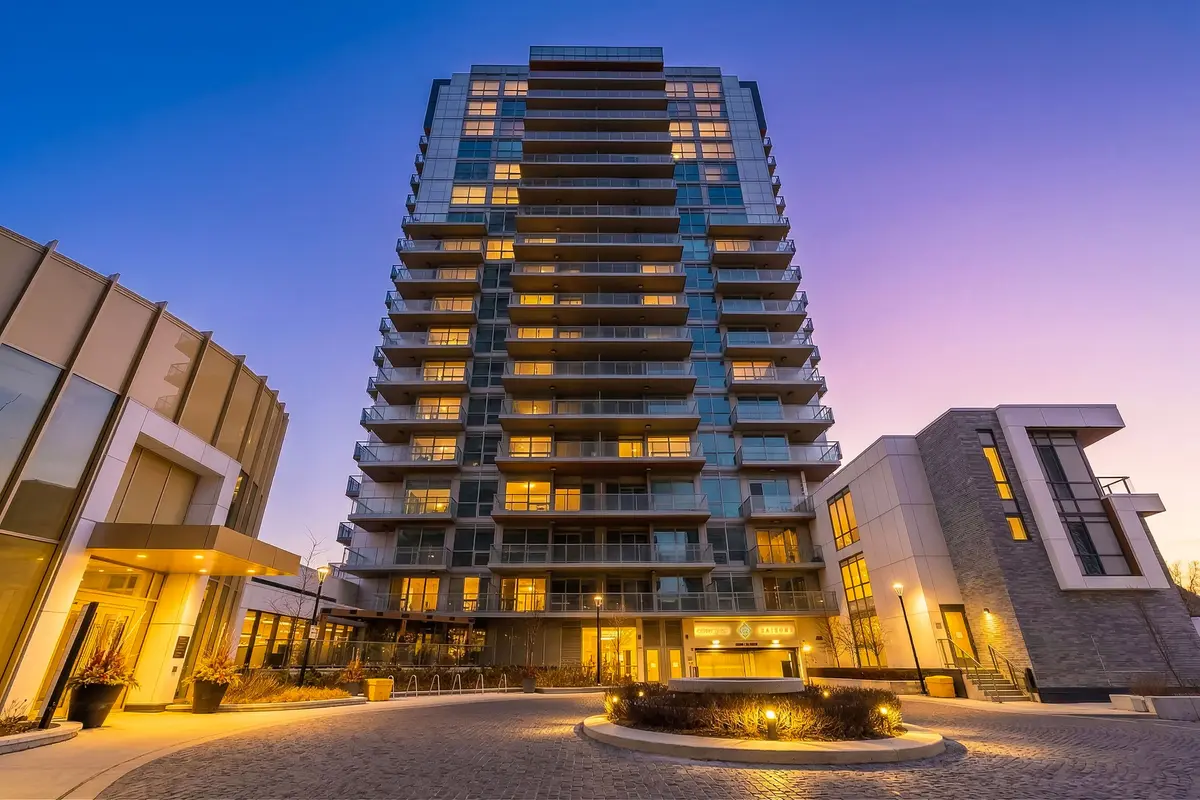 25 Mcmahon DR #310, Toronto C15, ON M2K 0J1