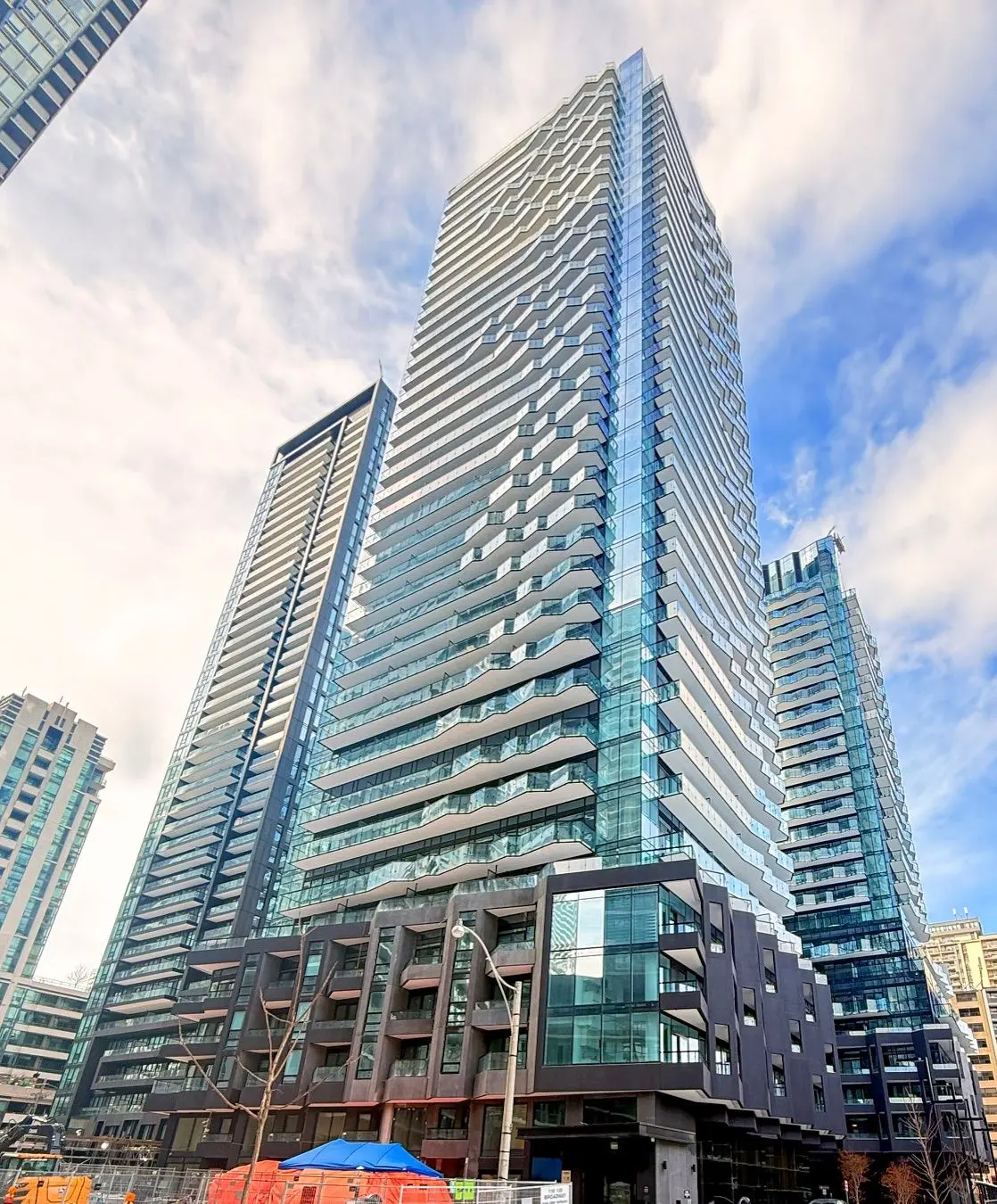 110 Broadway AVE #601, Toronto C10, ON M4P 1V7