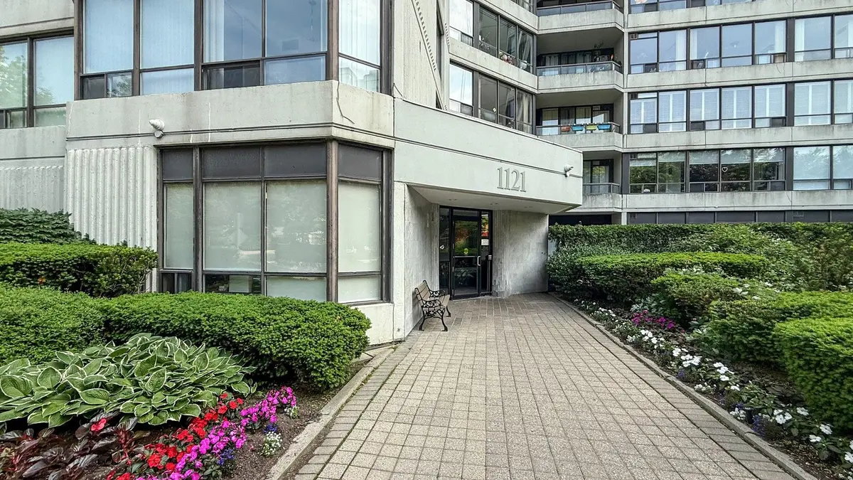 1121 Steeles AVE #102, Toronto C07, ON M2R 3W7