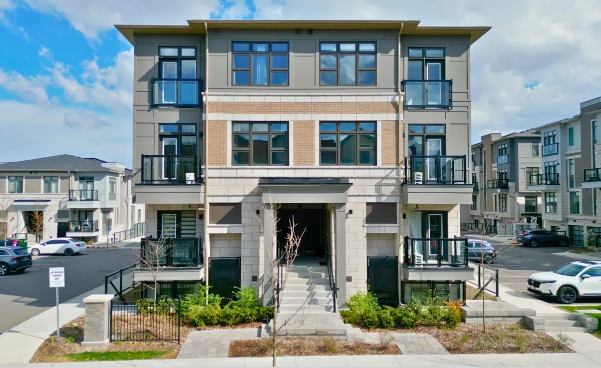 10 Halliford Pl PL #306, Brampton, ON L6P 4R1